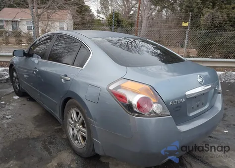 2010 Nissan Altima 2.5 S z USA, uszkodzony, nr VIN 1N4AL2AP3AC181765
